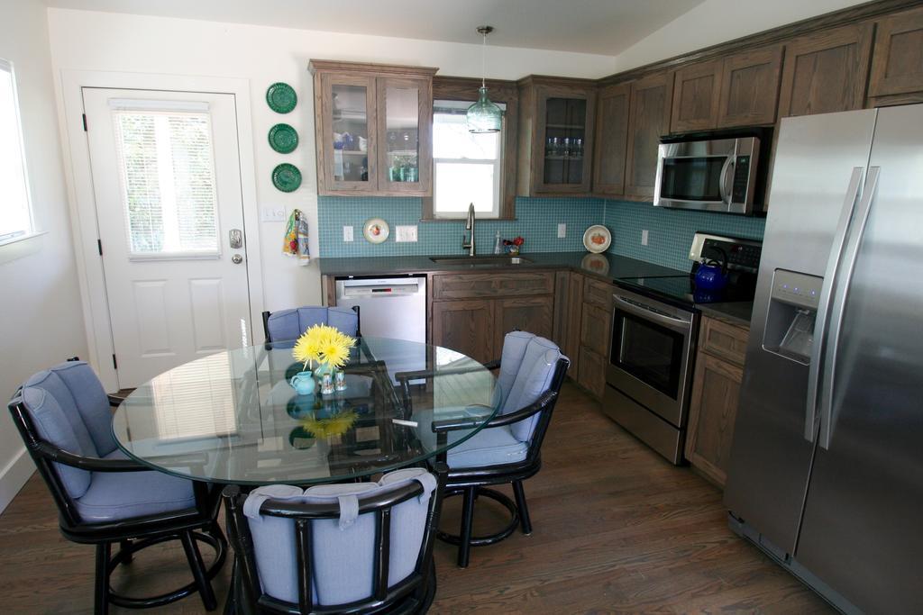 Bear Creek Cottage Manchaca Dış mekan fotoğraf